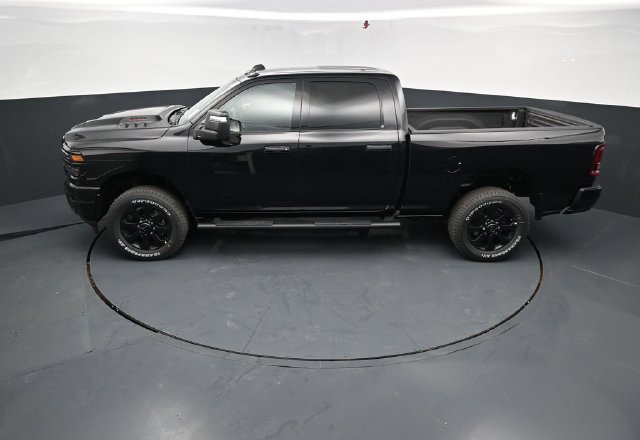 New 2026 RAM 2500 Tradesman AWD/4WD image 30