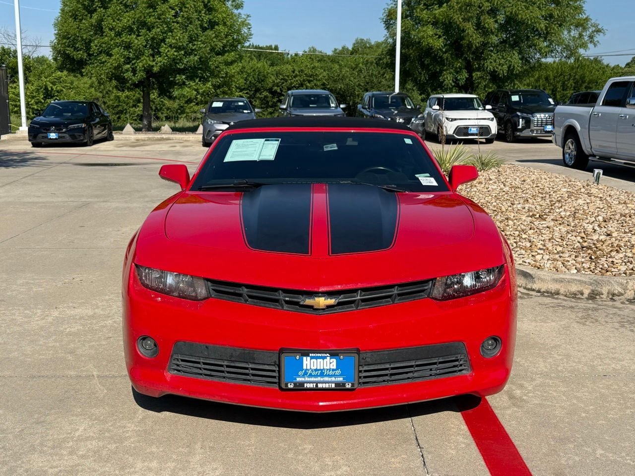 Used 2015 Chevrolet Camaro LT RWD image 8