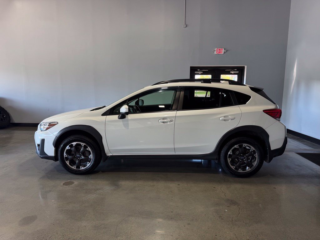 Used 2021 Subaru Crosstrek 2.0i Premium w/ Moonroof Package AWD/4WD image 7