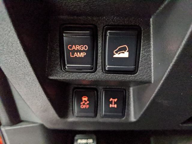 Used 2025 Nissan Frontier PRO-4X image 16