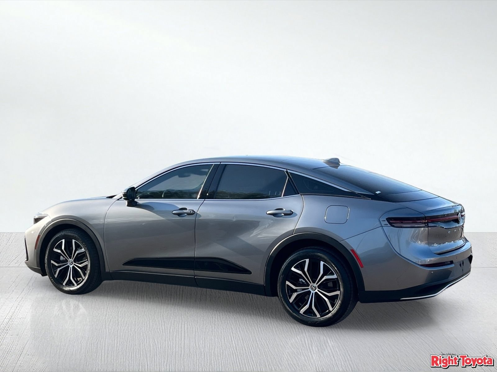 Certified 2023 Toyota Crown AWD/4WD image 5