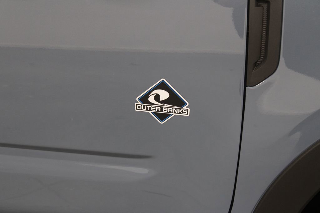New 2025 Ford Bronco Sport Outer Banks w/ Outer Banks Tech Package+ image 11