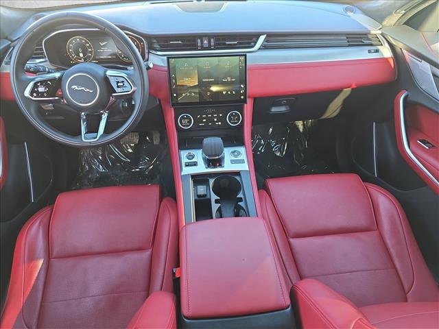 Certified 2025 Jaguar F-PACE R-Dynamic S image 9