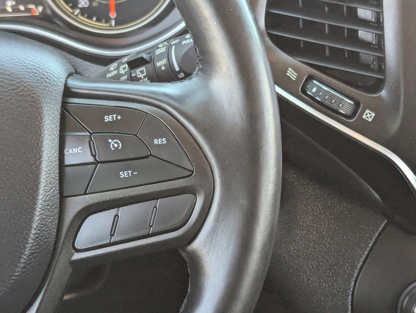 Used 2020 Jeep Cherokee Trailhawk w/ Cold Weather Group image 25