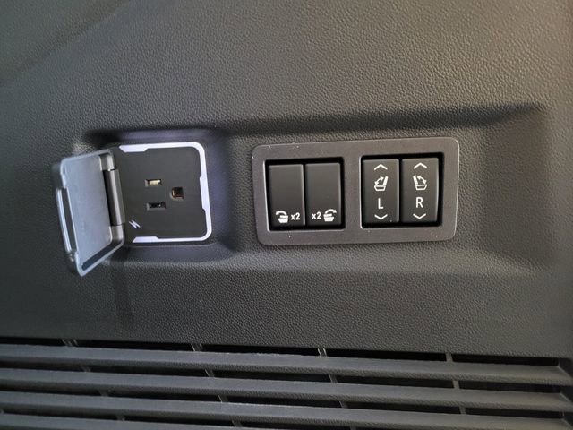 New 2026 Chevrolet Tahoe High Country image 14