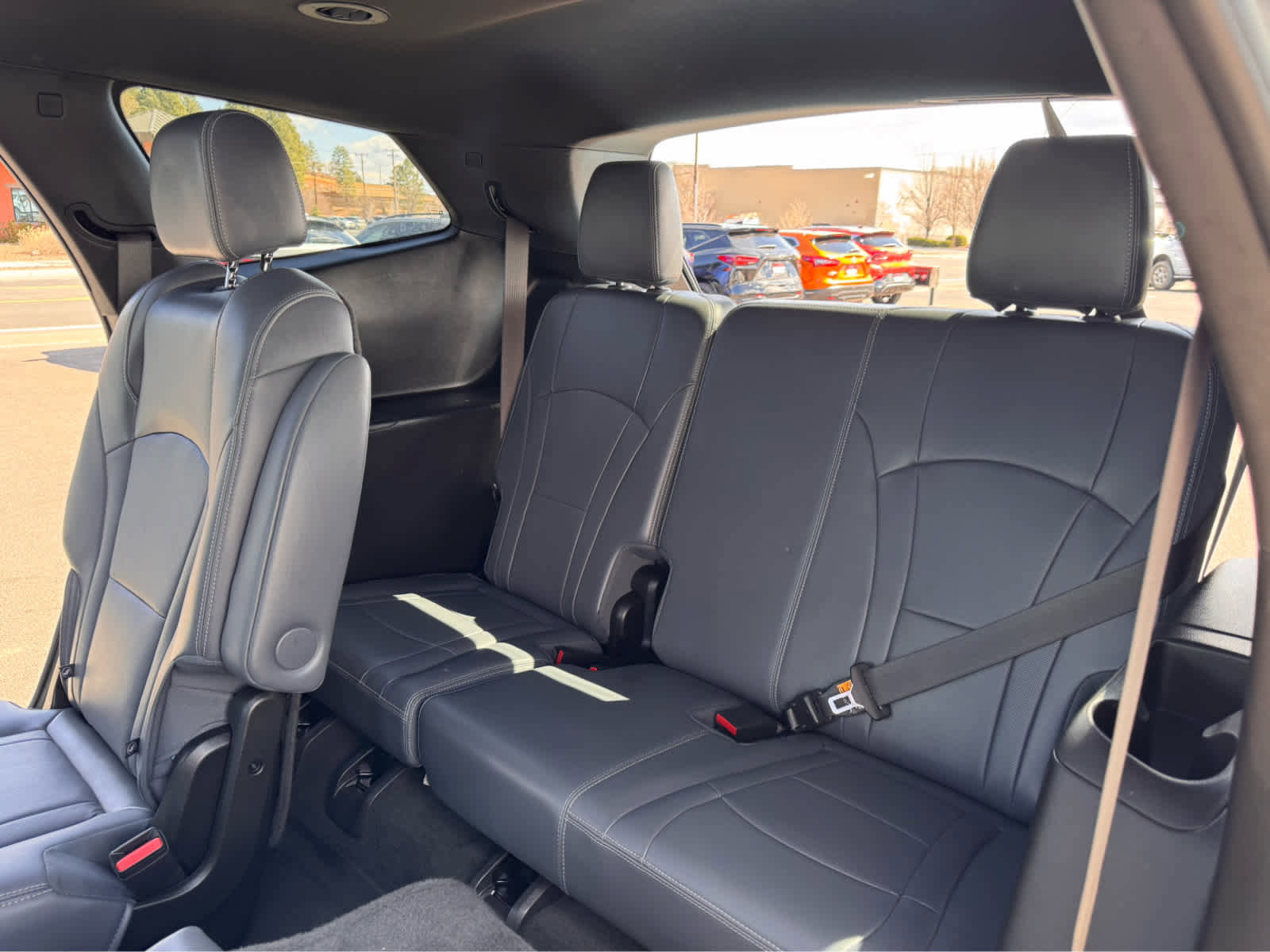 Used 2022 Buick Enclave Premium w/ Experience Buick Package image 11