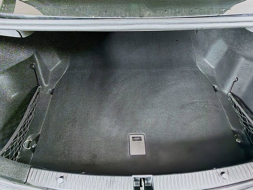 Used 2015 Mercedes-Benz C 300 4MATIC Sedan image 14