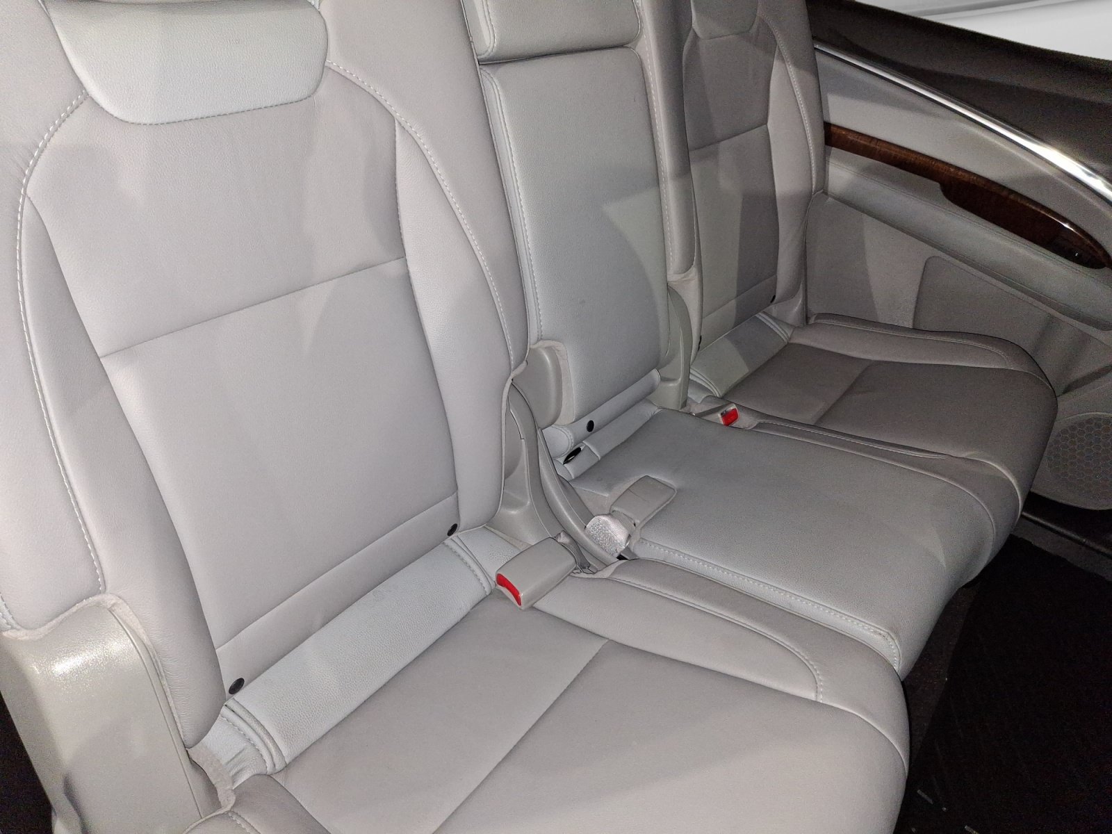Used 2020 Acura MDX SH-AWD image 31
