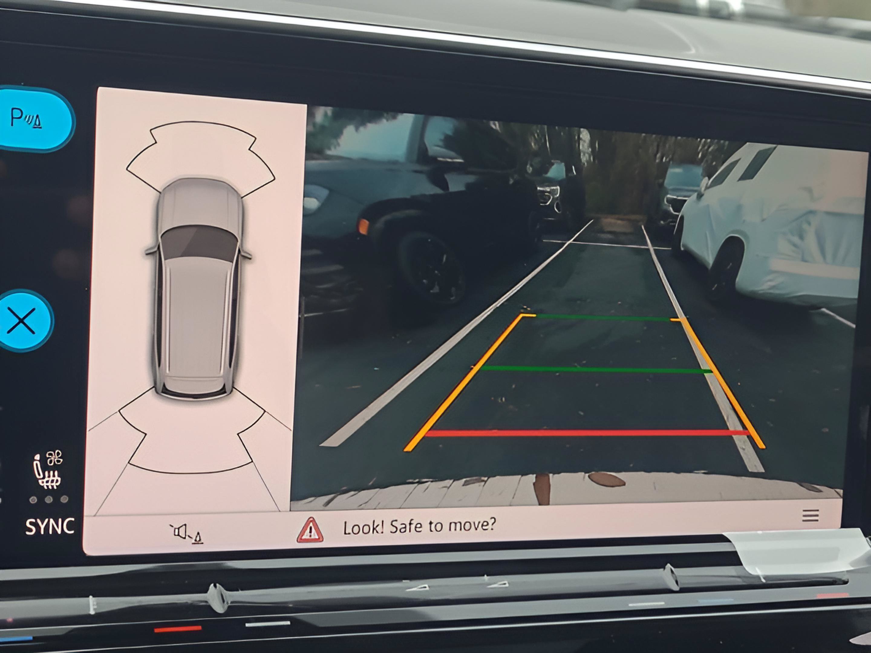New 2026 Volkswagen Atlas SE FWD image 14