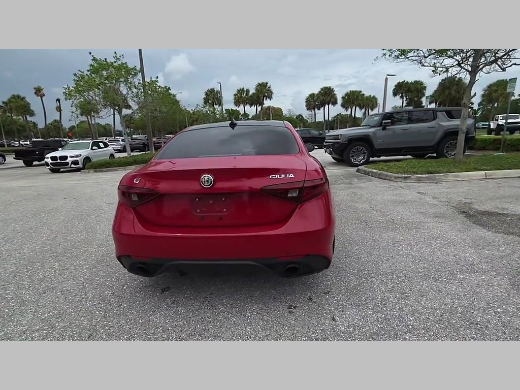 Used 2023 Alfa Romeo Giulia Veloce image 41