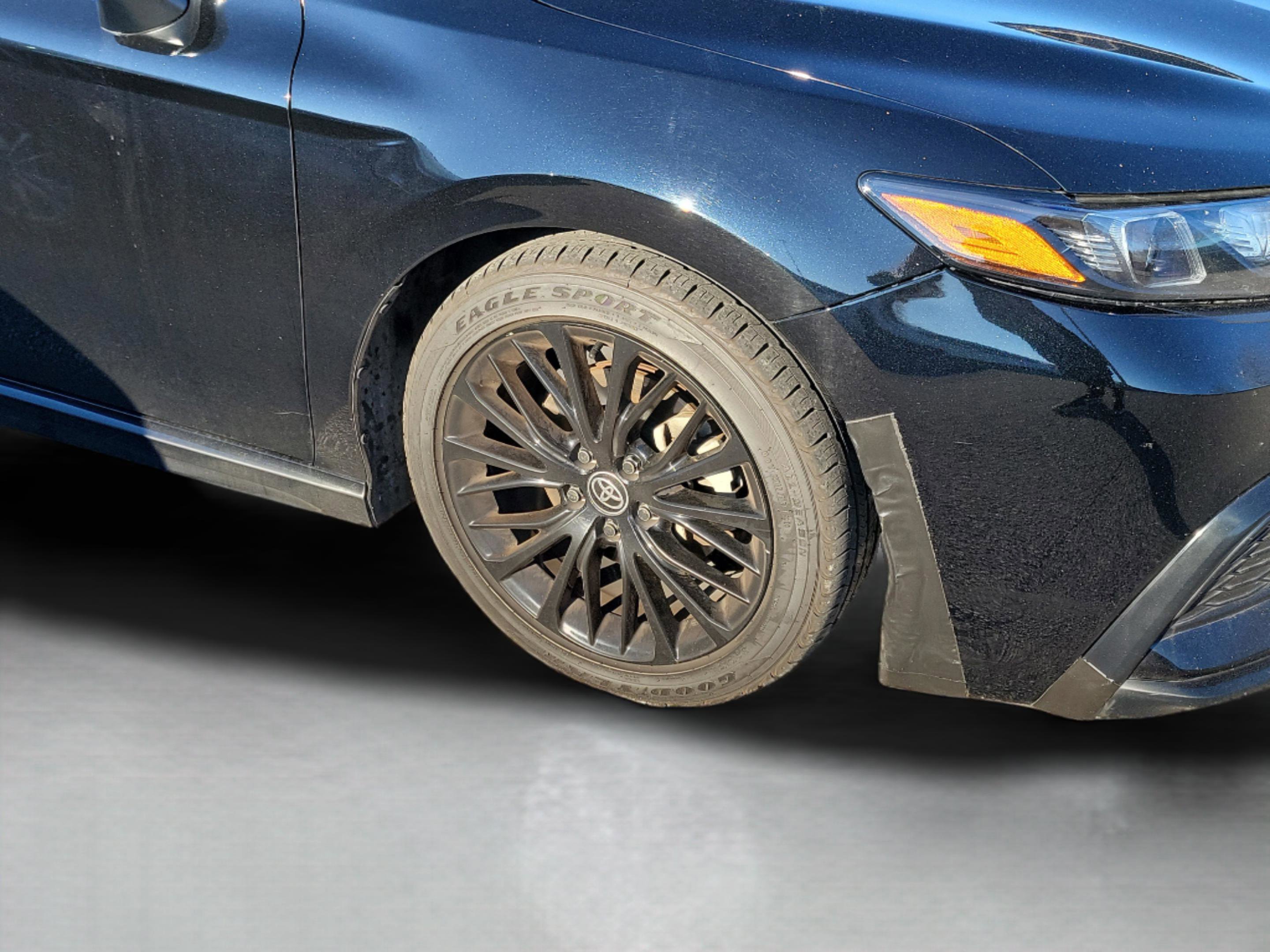 Used 2022 Toyota Camry SE image 30