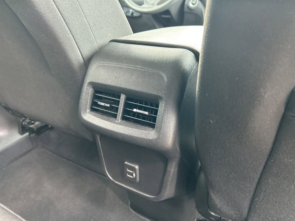 Used 2023 Chevrolet Equinox LT image 40