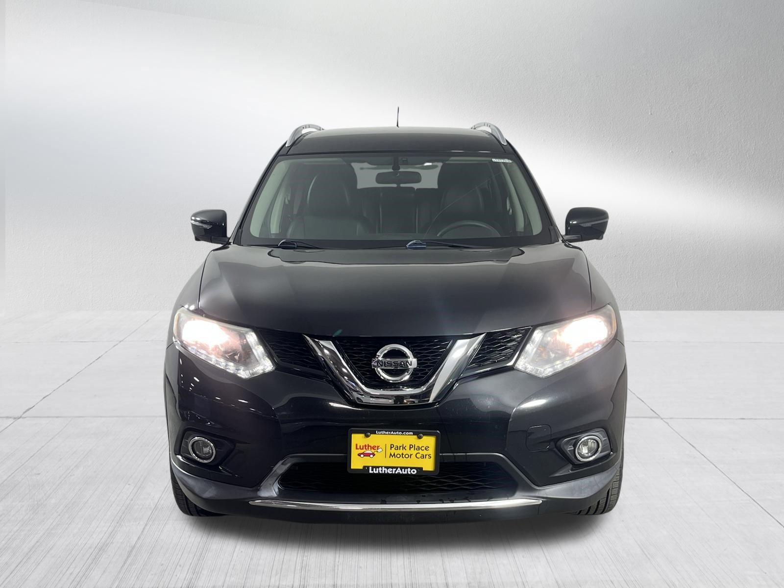 Used 2016 Nissan Rogue SL video 2