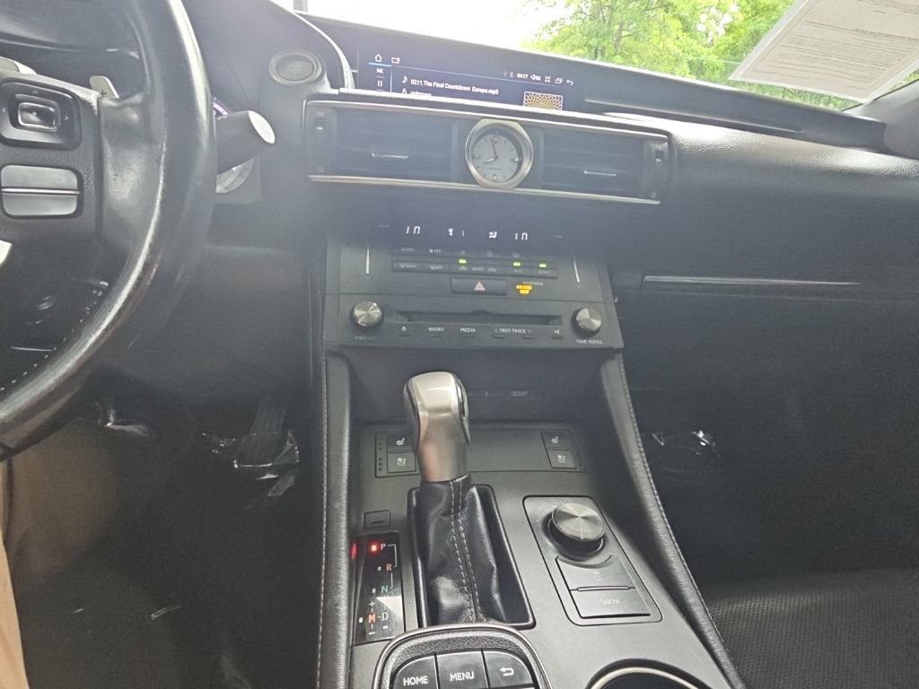 Used 2015 Lexus RC 350 AWD w/ Navigation System Package image 22