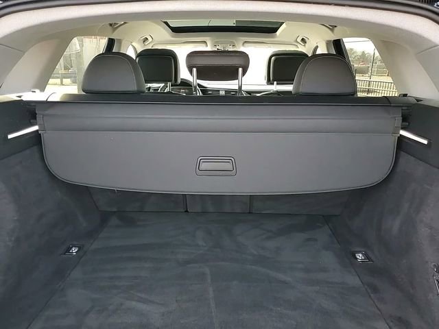 Used 2021 Audi e-tron Premium w/ Convenience Plus Package image 34