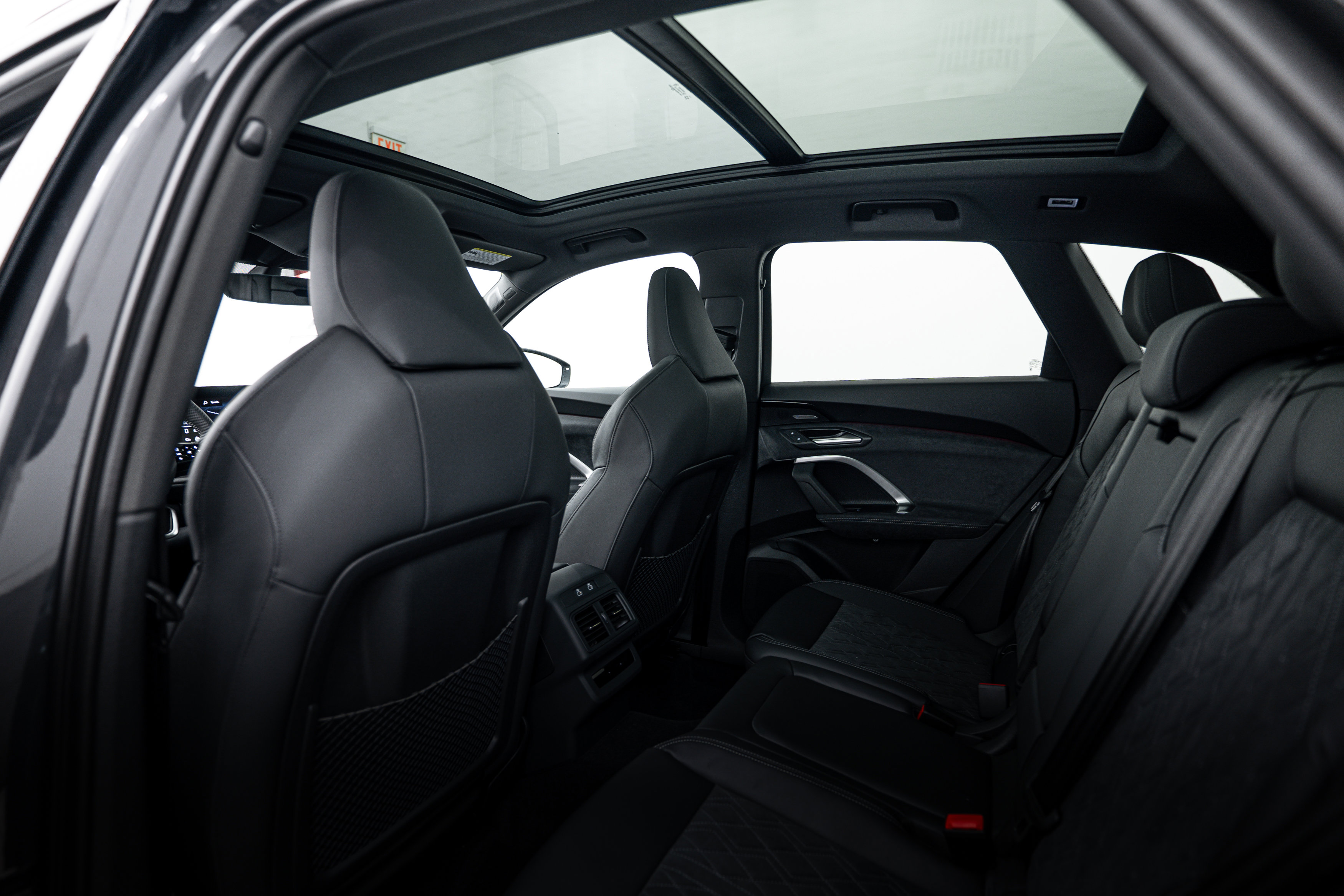 New 2025 Audi SQ5 Premium Plus image 19