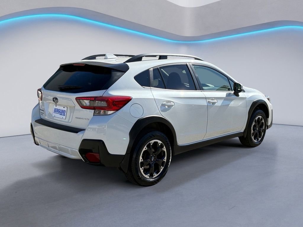 Used 2021 Subaru Crosstrek 2.0i Premium w/ Moonroof Package image 4