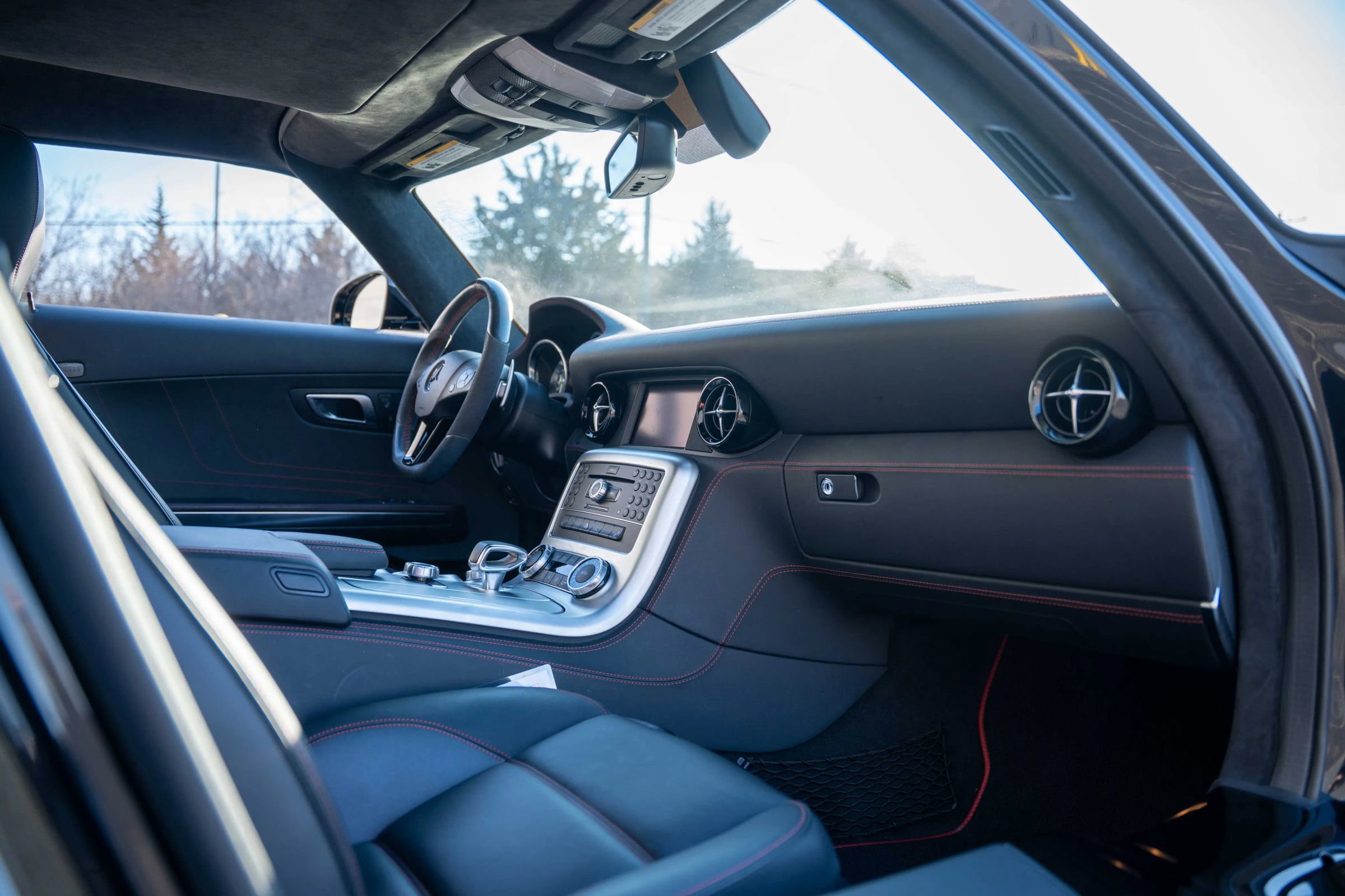 Used 2013 Mercedes-Benz SLS AMG GT Coupe image 12