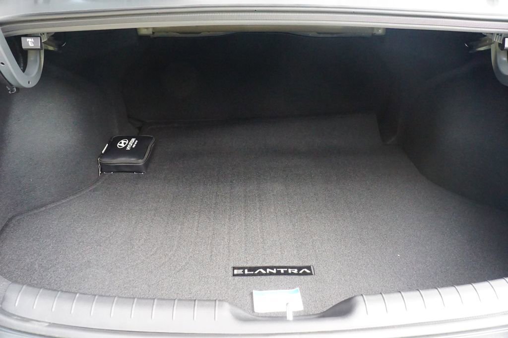 New 2026 Hyundai Elantra Sport image 22