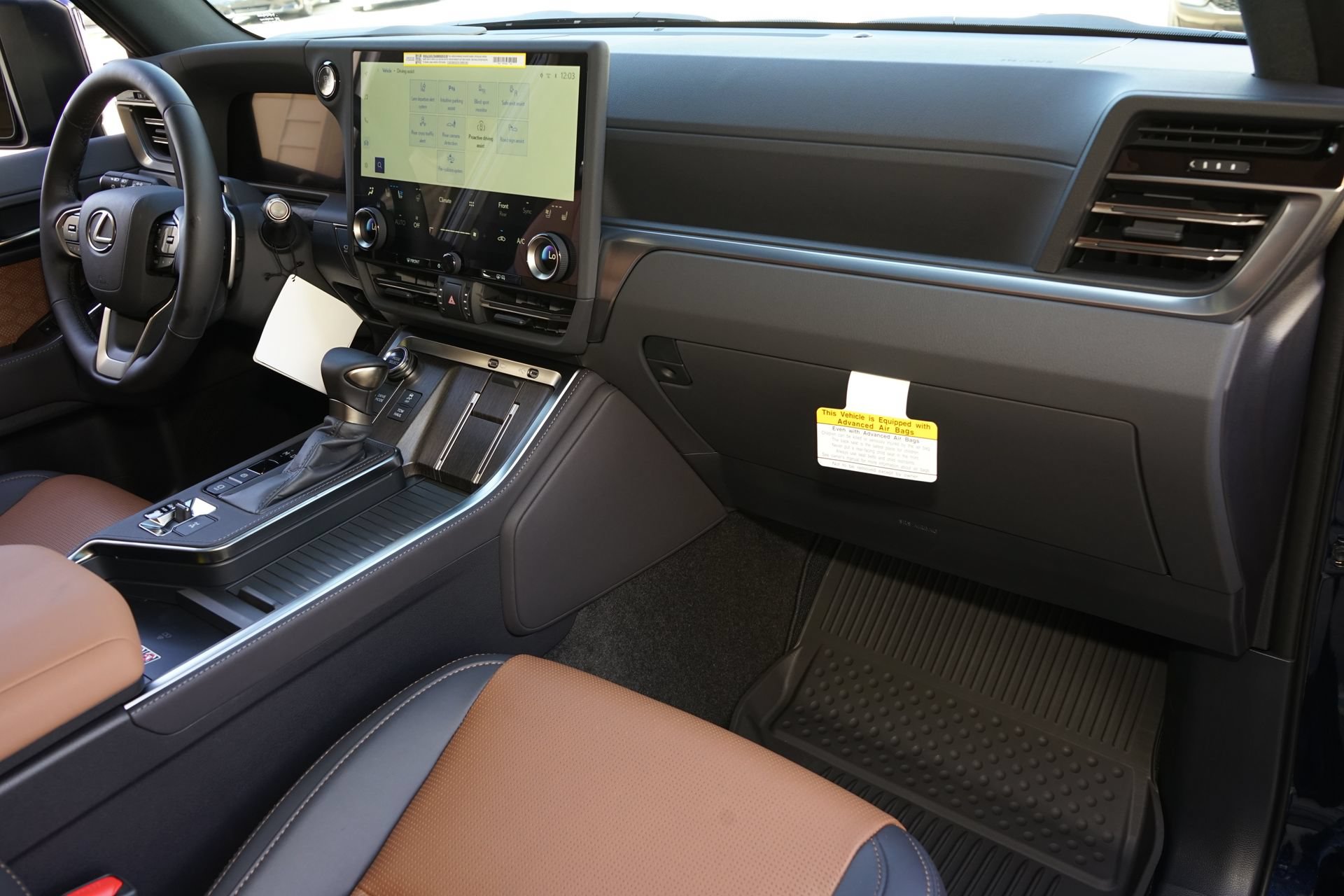 Used 2026 Lexus GX 550 w/ Cold Area Package AWD/4WD image 5