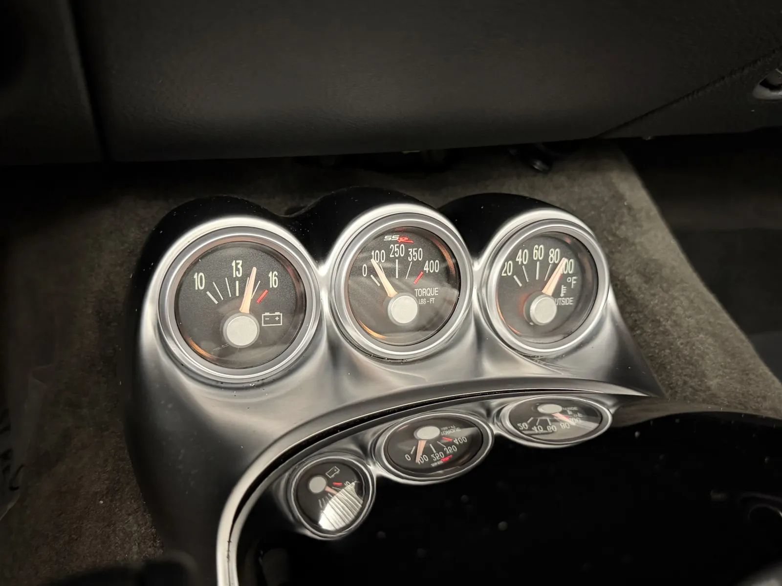 Used 2006 Chevrolet SSR w/ Preferred Equipment Group RWD image 24