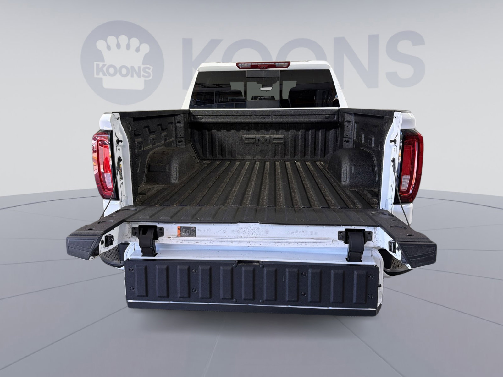 New 2026 GMC Sierra 1500 AT4 w/ AT4 Premium Package AWD/4WD image 27