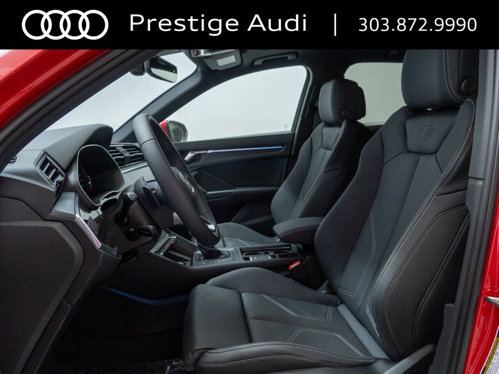 Used 2024 Audi Q3 2.0T Premium Plus image 5