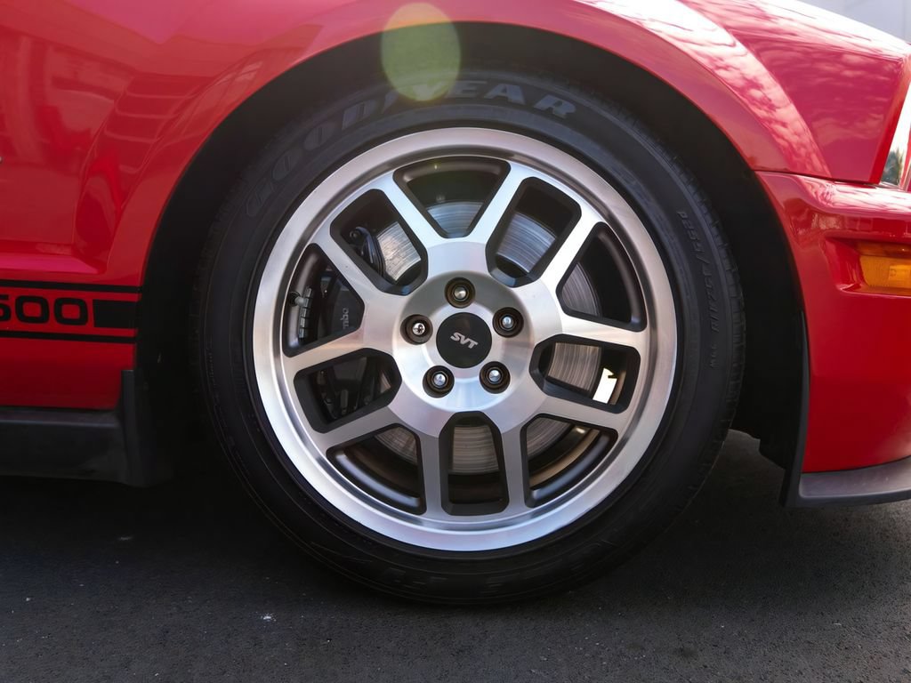 Used 2008 Ford Mustang Shelby GT500 RWD image 11