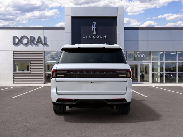 New 2027 Lincoln Navigator Reserve RWD image 7