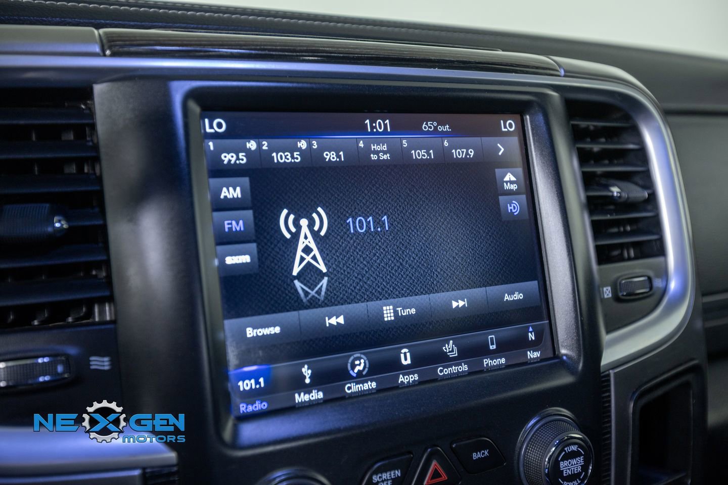 Used 2018 RAM 2500 Limited AWD/4WD image 17