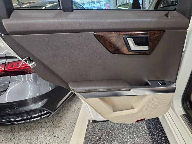 Used 2013 Mercedes-Benz GLK 350 2WD w/ Premium 1 Pkg image 29