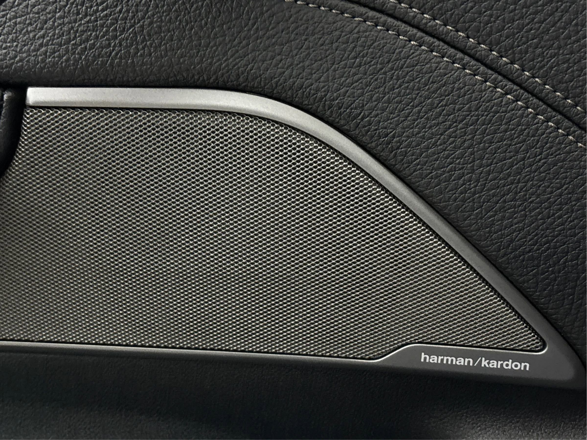 Used 2019 BMW 540i xDrive w/ Executive Package image 41