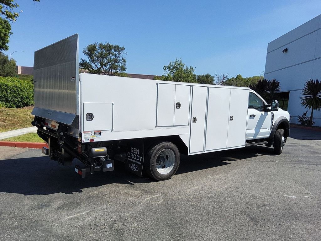 New 2025 Ford F550 2WD Regular Cab Super Duty image 30