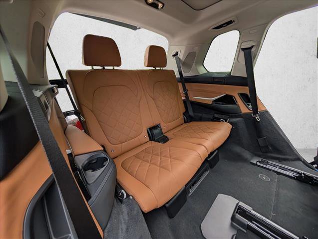 New 2026 BMW X7 xDrive40i image 19