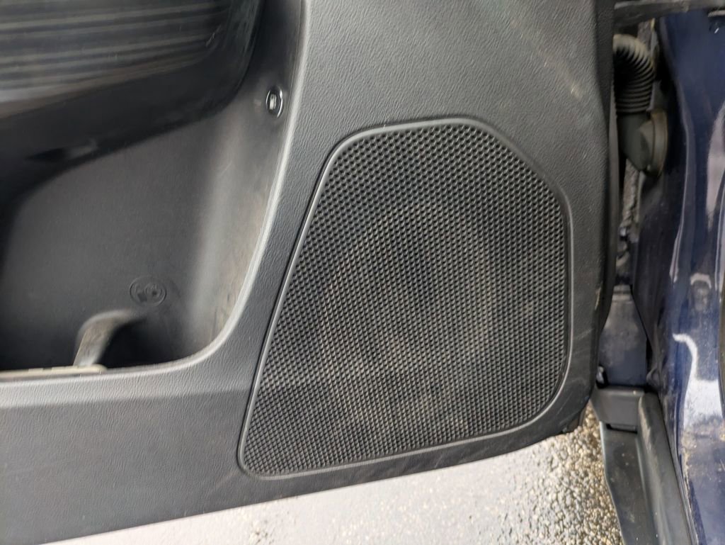 Used 2016 Jeep Cherokee Latitude w/ Cold Weather Group image 23