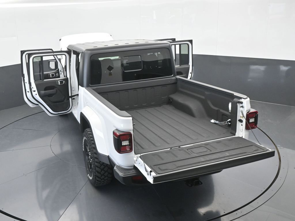 Used 2024 Jeep Gladiator Sport image 68