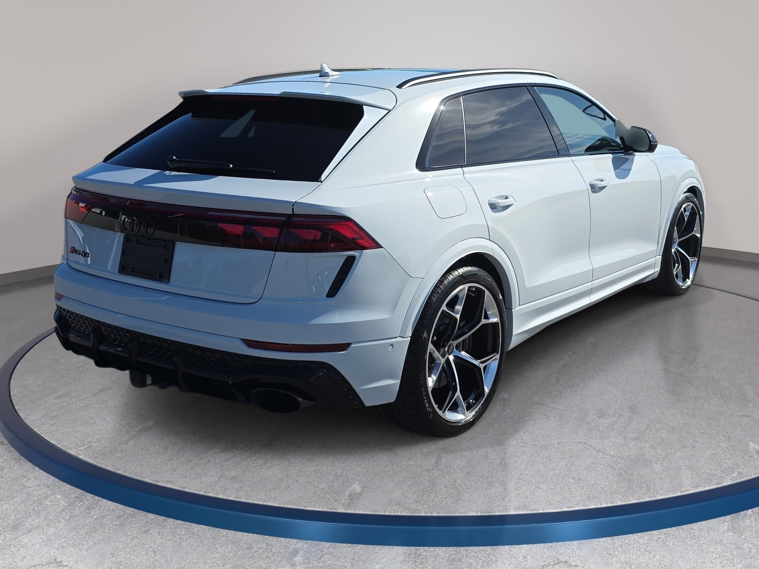 New 2026 Audi RS Q8 performance image 5