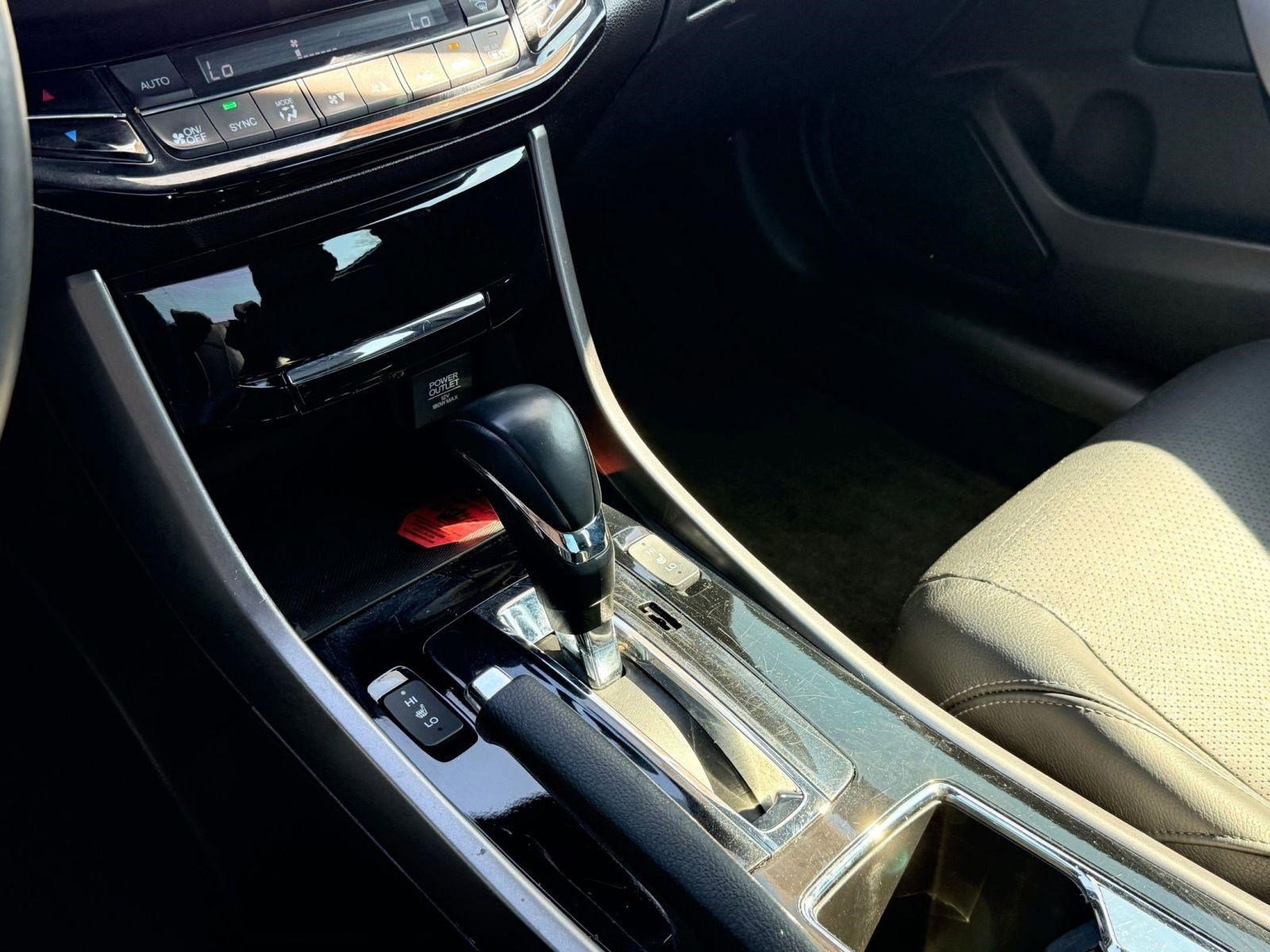 Used 2016 Honda Accord EX-L image 26