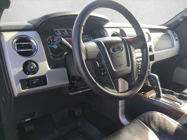 Used 2014 Ford F150 Lariat w/ Lariat Chrome Package image 9