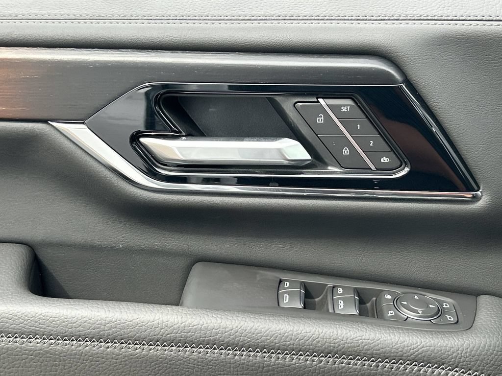 New 2026 GMC Yukon Denali AWD/4WD image 23