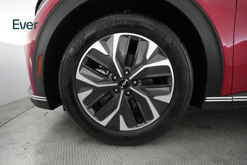 Used 2024 Kia EV6 Light RWD image 19