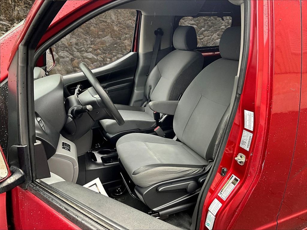 Used 2019 Nissan NV200 SV w/ Navigation Package image 23