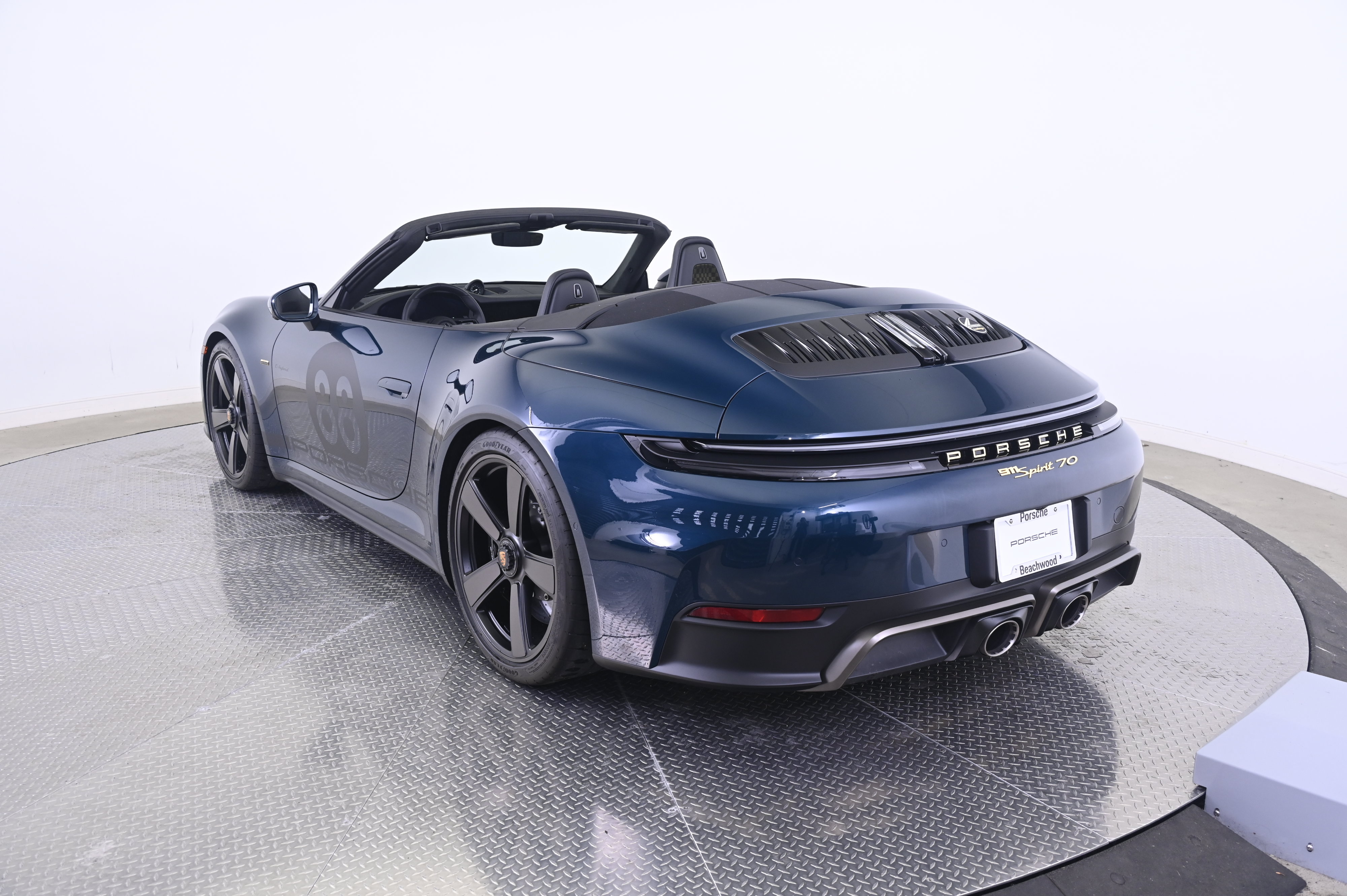 Certified 2026 Porsche 911 GTS RWD image 3