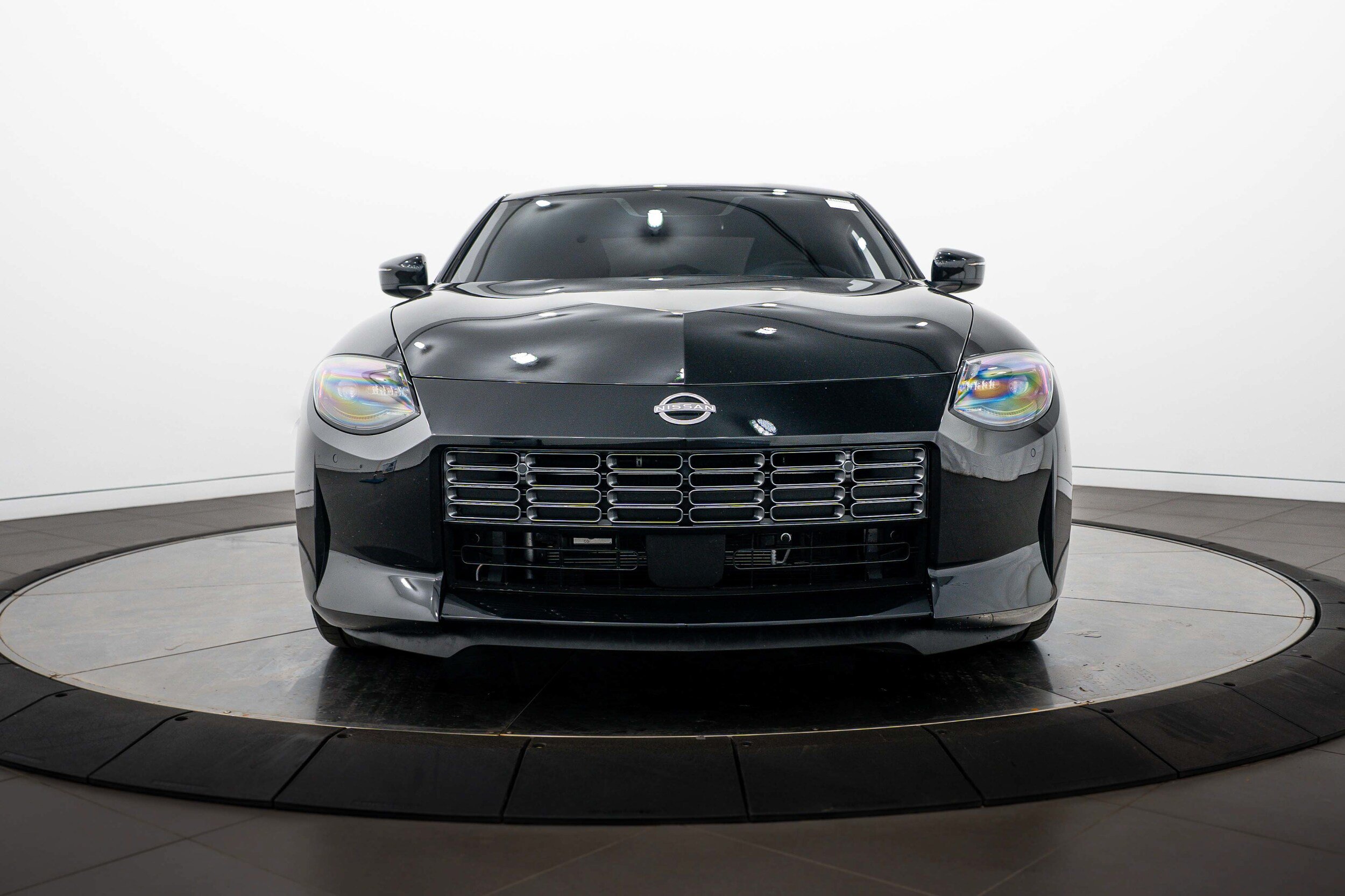 Used 2024 Nissan Z Performance w/ Floor Mat Package RWD image 30