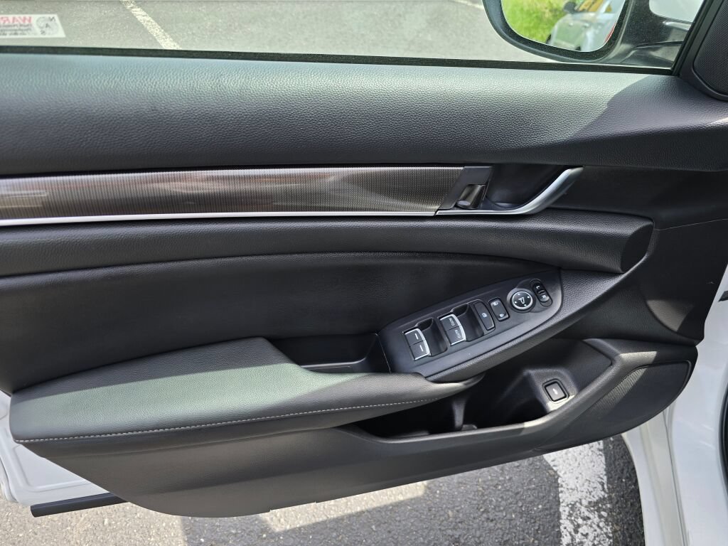 Certified 2019 Honda Accord Sport image 16