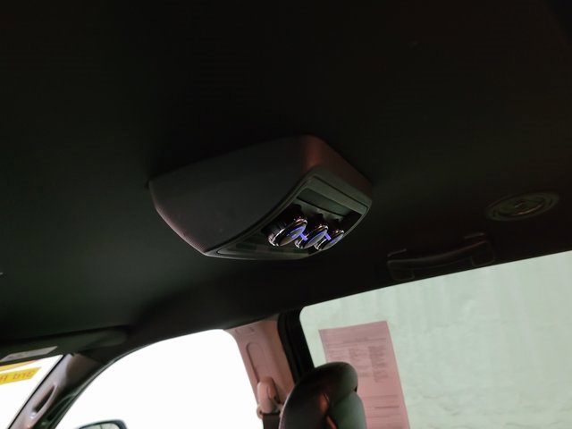 Used 2018 Dodge Grand Caravan SXT image 46