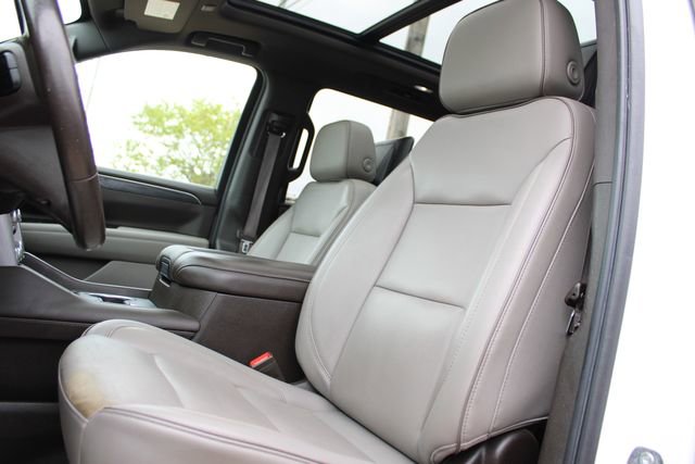 Used 2021 GMC Yukon XL SLT w/ SLT Premium Package AWD/4WD image 21