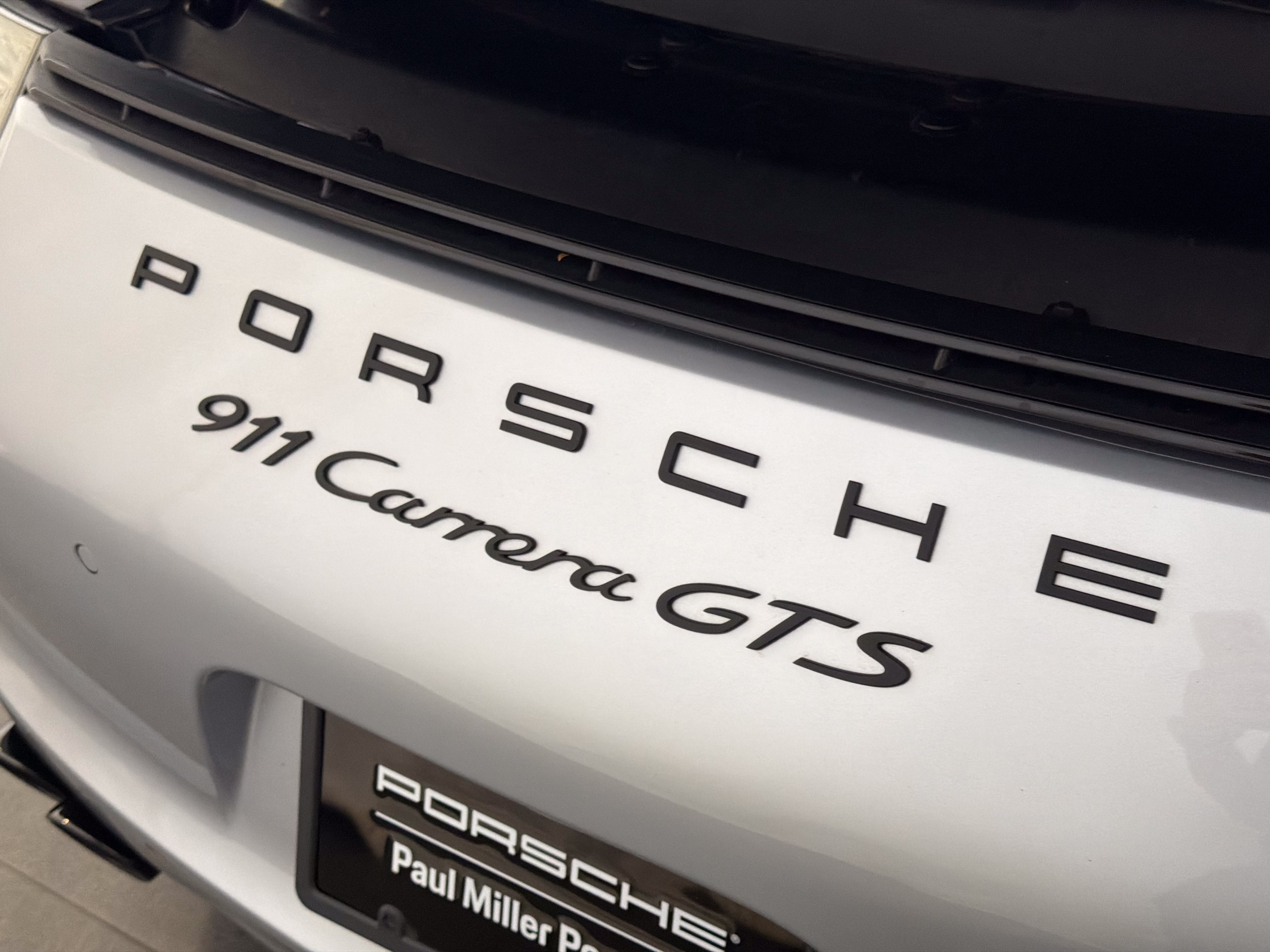 Used 2016 Porsche 911 Carrera GTS RWD image 24