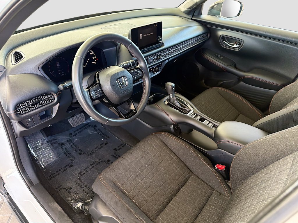 Certified 2024 Honda HR-V Sport image 9