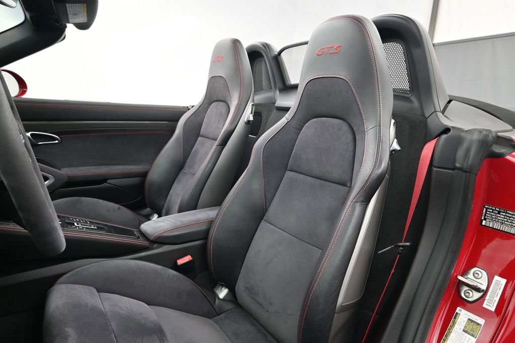 Certified 2018 Porsche 718 Boxster GTS RWD image 5
